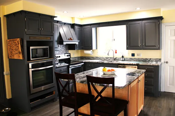 $839,900 | 77 Granite Street, Biddeford, ME 04005