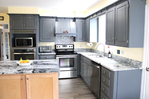 $839,900 | 77 Granite Street, Biddeford, ME 04005