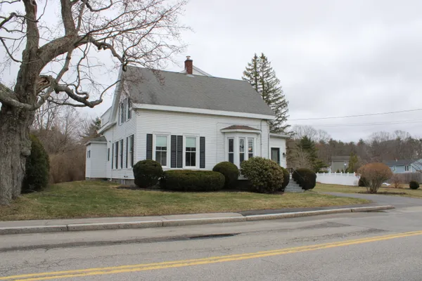 $839,900 | 77 Granite Street, Biddeford, ME 04005