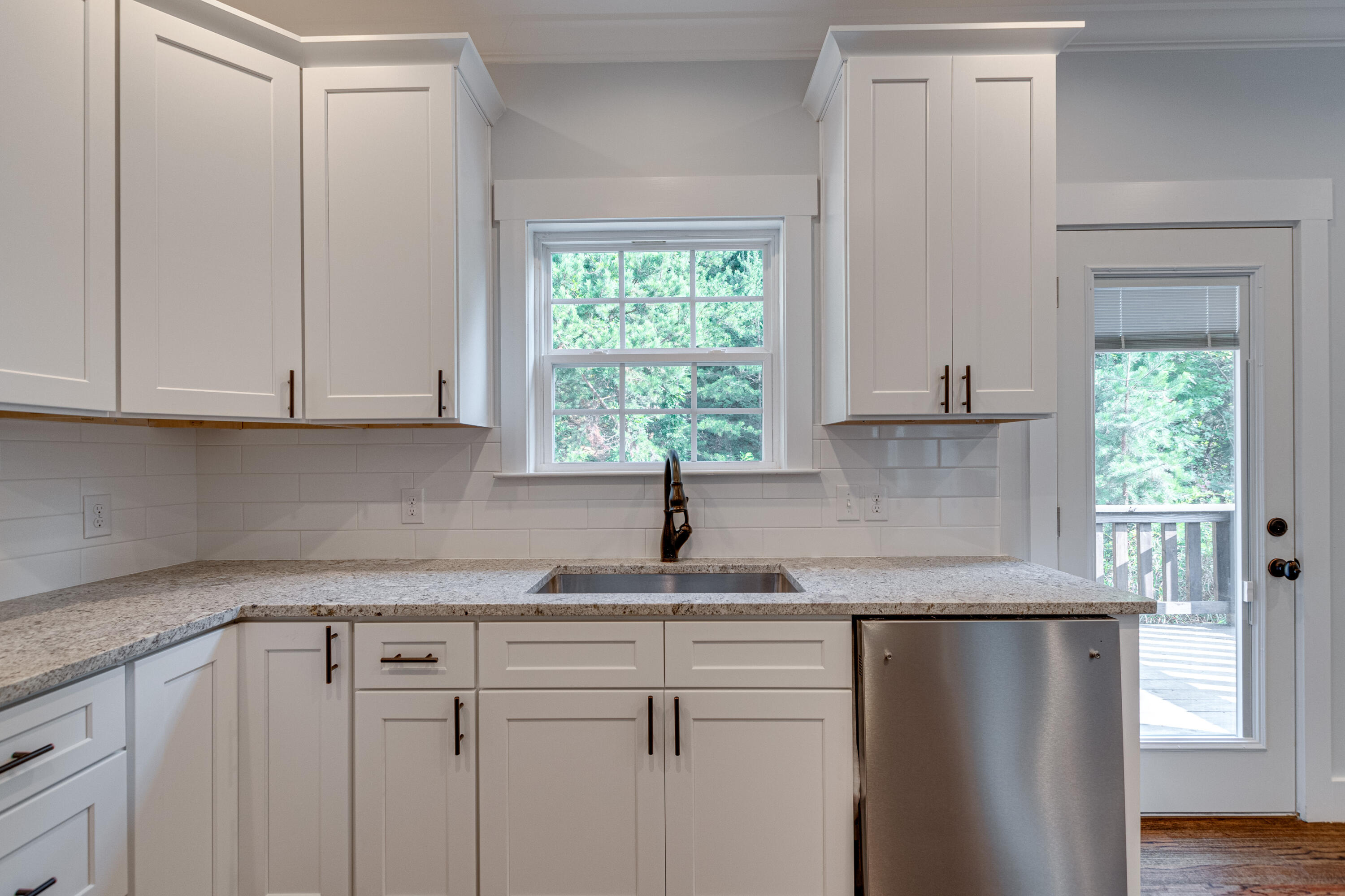 1095 Fernway Road Chattanooga, TN 37405 - Photo 24 of 27 1095 Fernway Rd-3