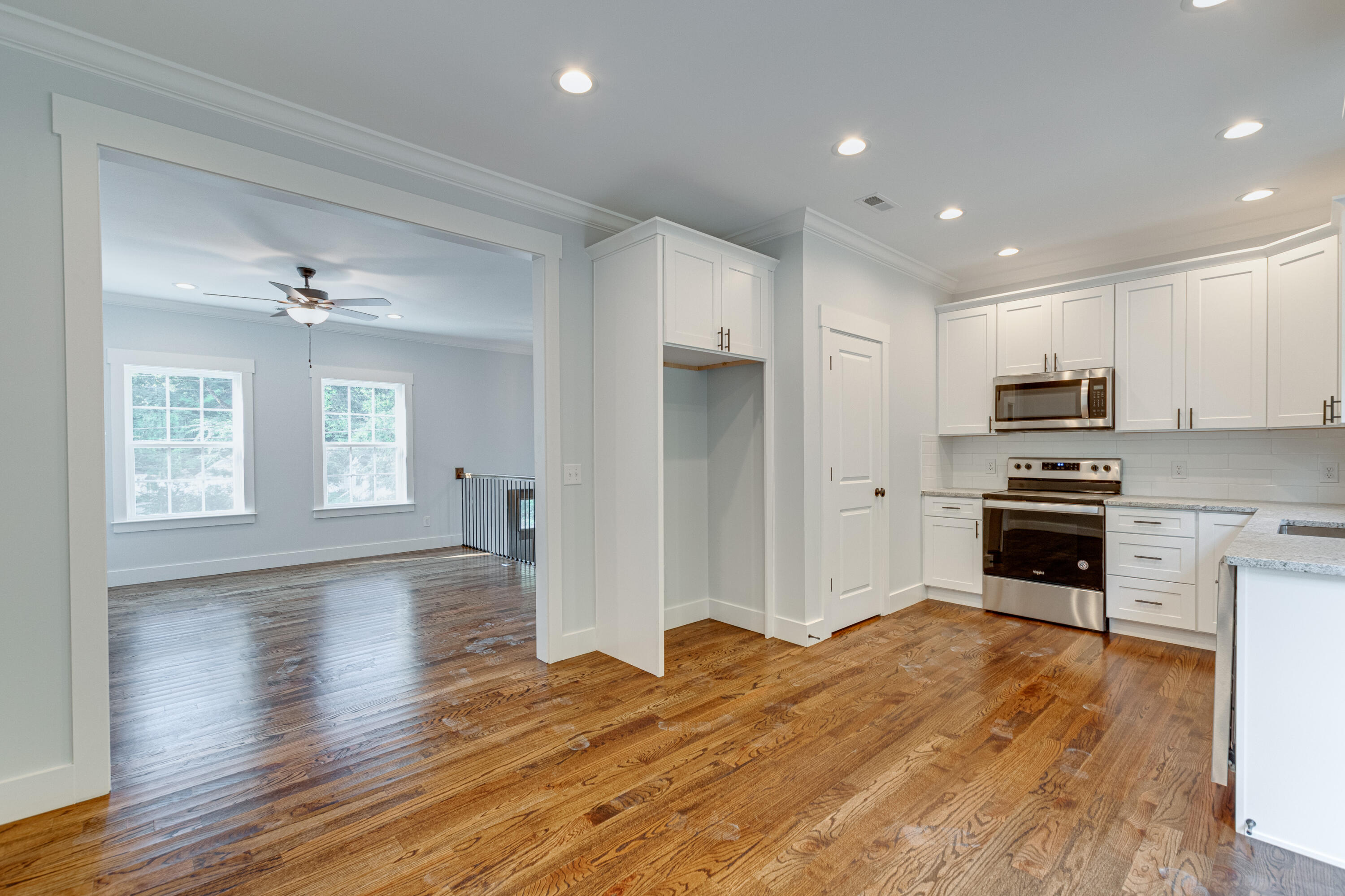 1095 Fernway Road Chattanooga, TN 37405 - Photo 25 of 27 1095 Fernway Rd-4