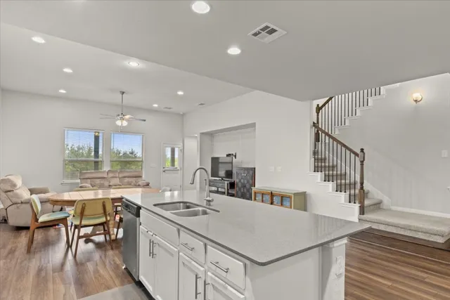 $570,000 | 213 Munk Lane, Leander, TX 78641