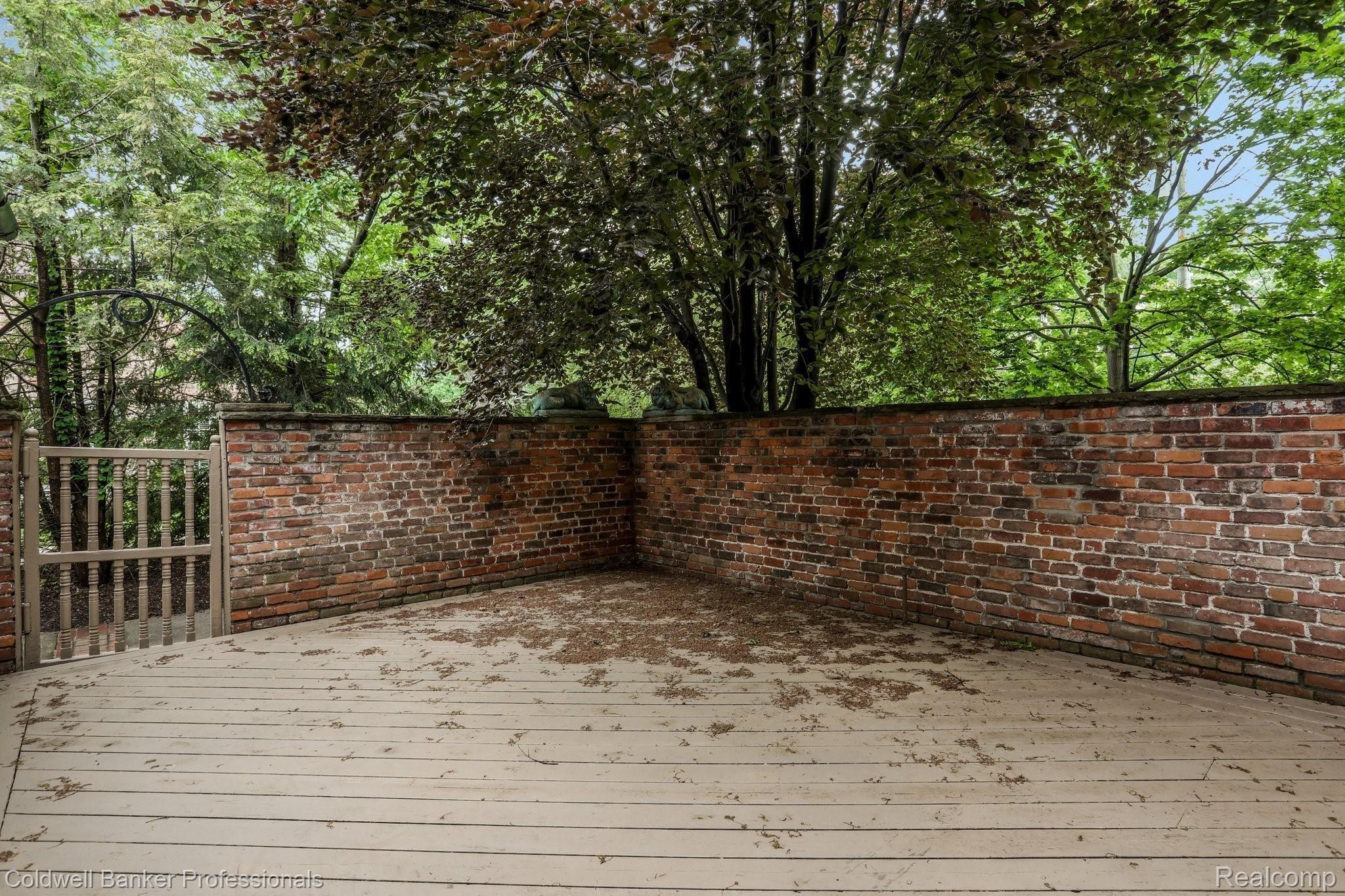 166 Ridge Road Grosse Pointe, MI 48236 - Photo 7 of 78 7-web-or-mls-166 Ridge Road Grosse Pointe Farms0006.jpg