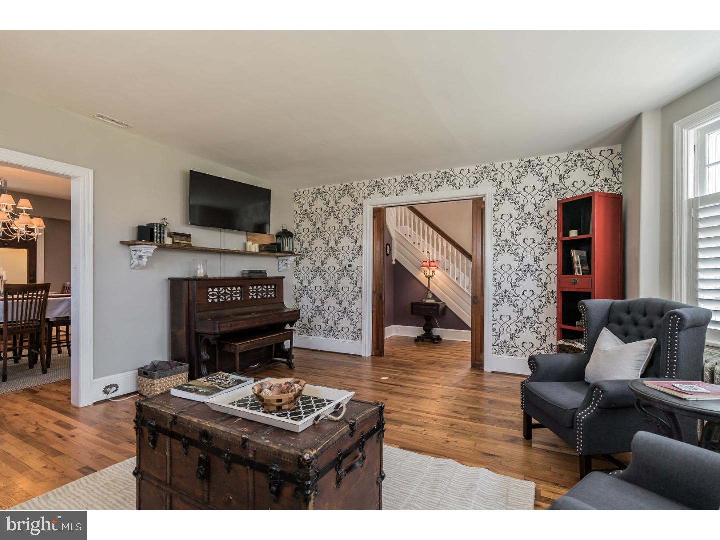 845 Township Line Road Newtown, PA 18940 - Photo 6 of 24 Living Room