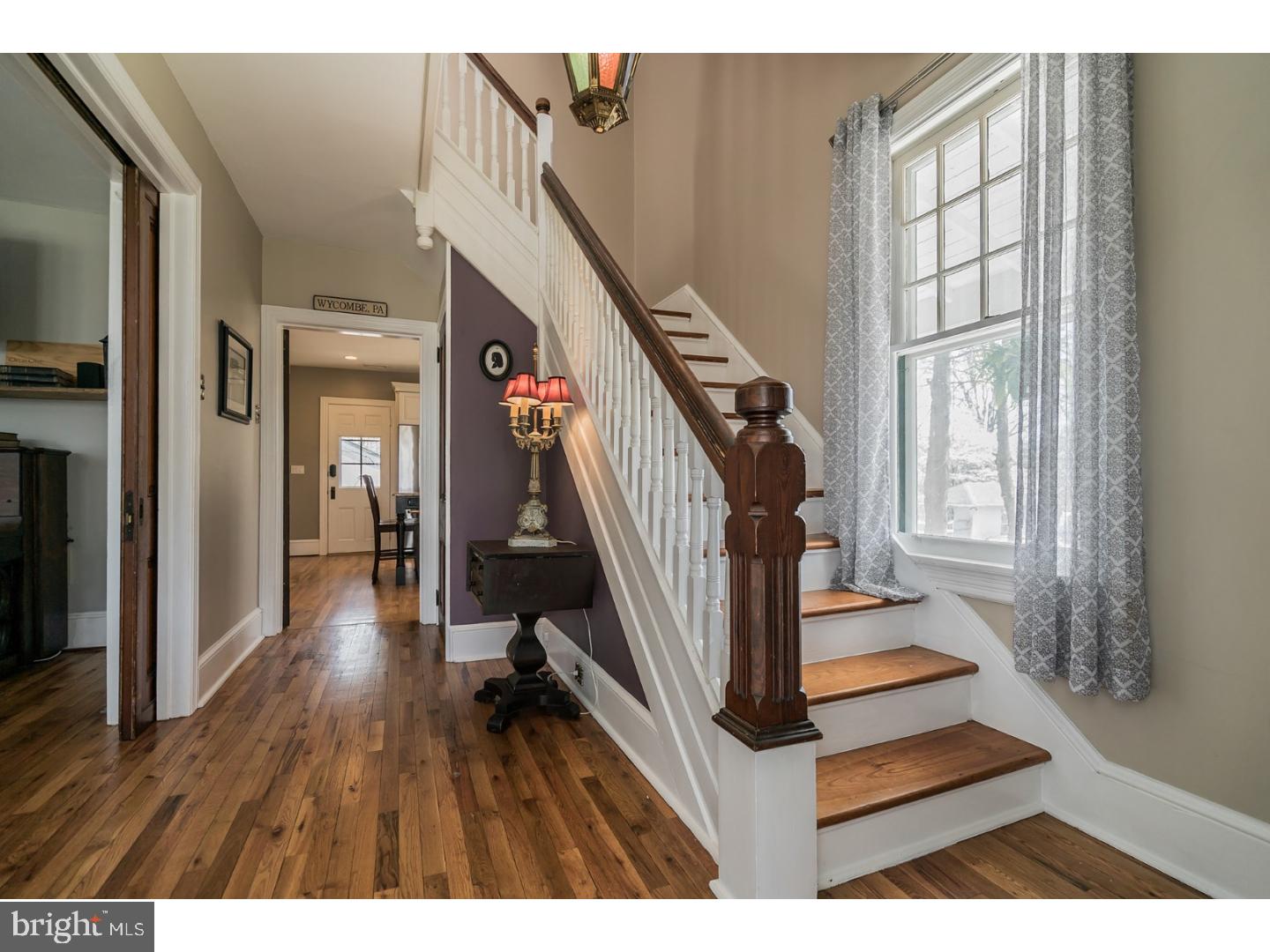 845 Township Line Road Newtown, PA 18940 - Photo 7 of 24 Foyer