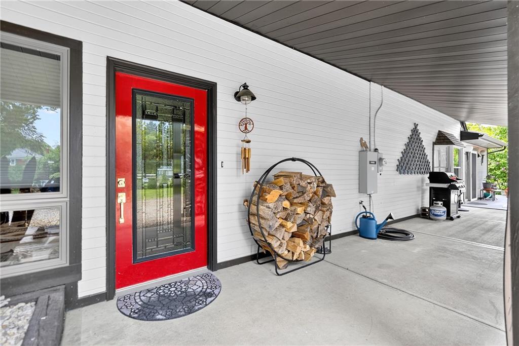 a view of front door and bedroom