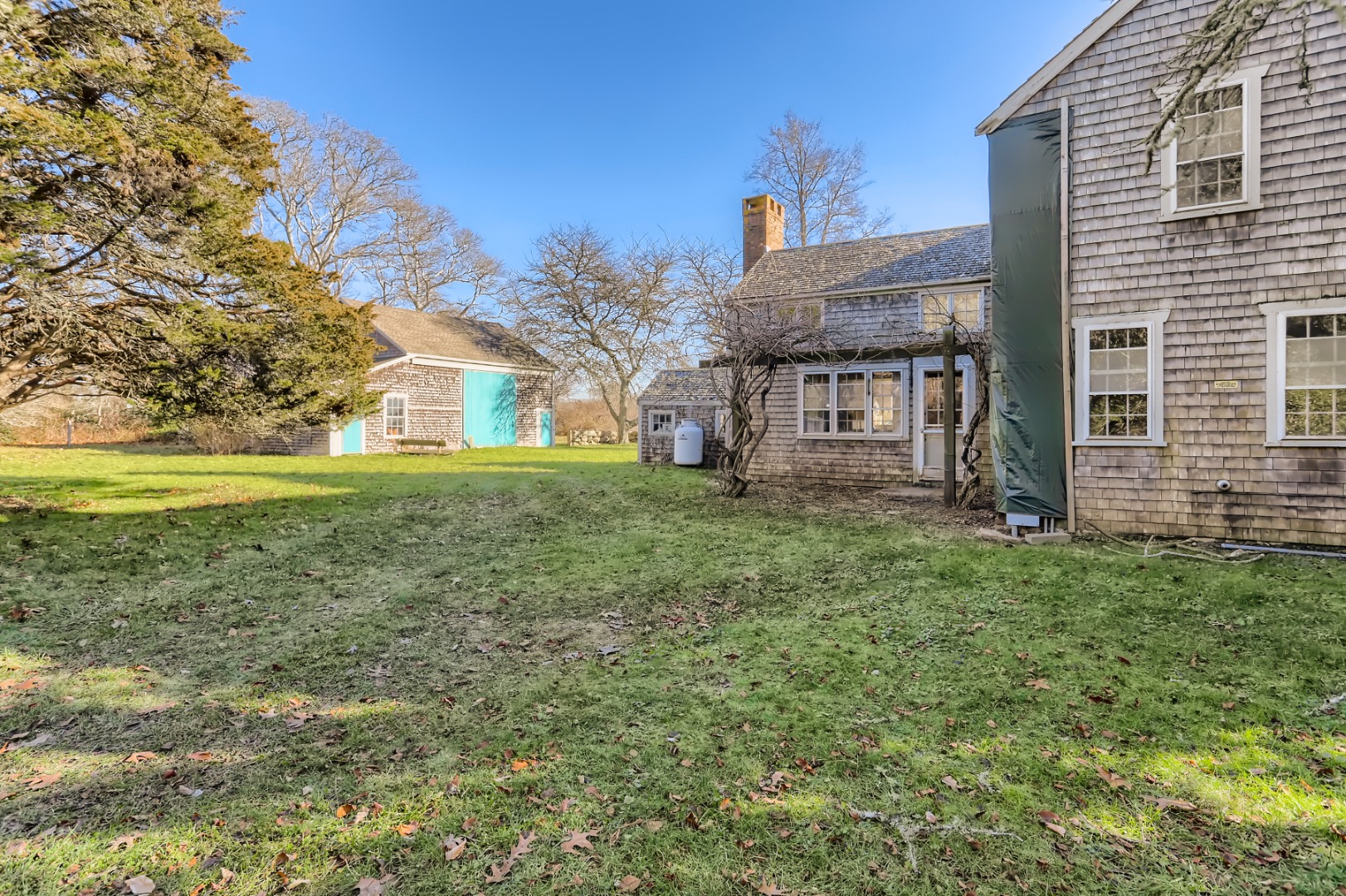 50 S Road Chilmark, MA 02535 - Photo 3 of 29 Gallery Image 3