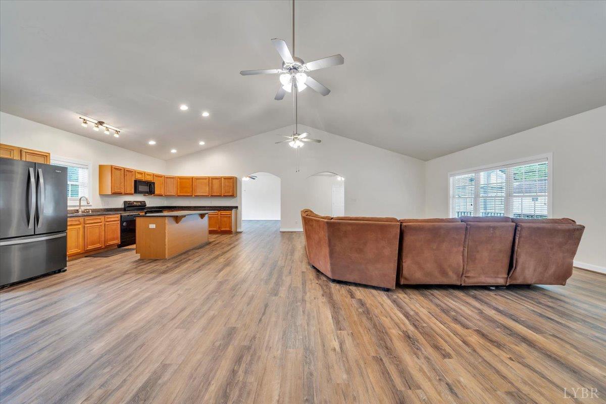 2677 Tolers Ferry Road Huddleston, VA 24104 - Photo 6 of 57