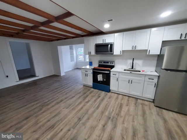 $425,000 | 404 North Charlotte Street, Pottstown, PA 19464