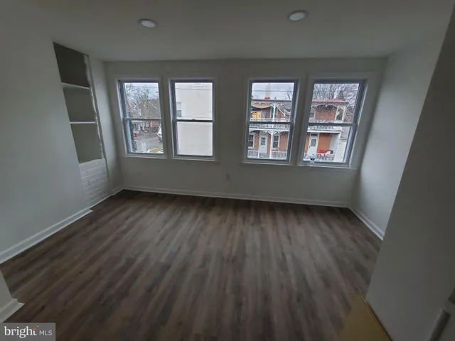 $425,000 | 404 North Charlotte Street, Pottstown, PA 19464