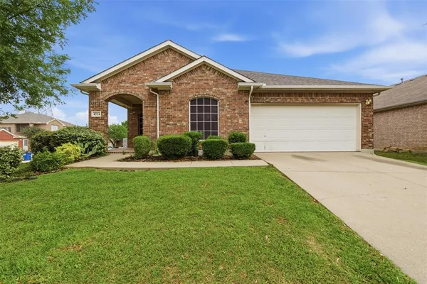 $330,000 | 4524 Oakgrove Lane, Sachse, TX 75048