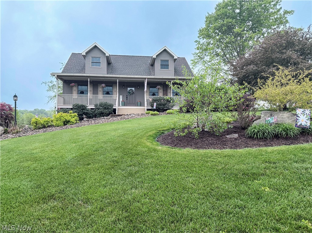247 Spence Road Belpre, OH 45714 - Photo 2 of 49
