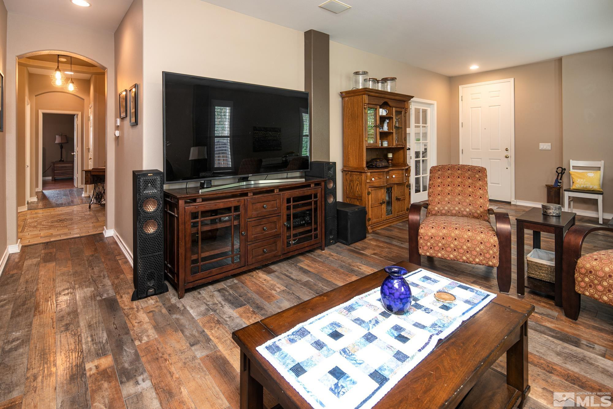 3025 Banestone Road Sparks, NV 89436 - Photo 5 of 30 Photo 5