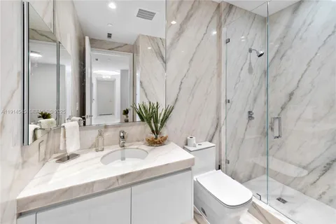 $6,150,000 | 17901 Collins Avenue, Unit 3406, Sunny Isles Beach, FL 33160