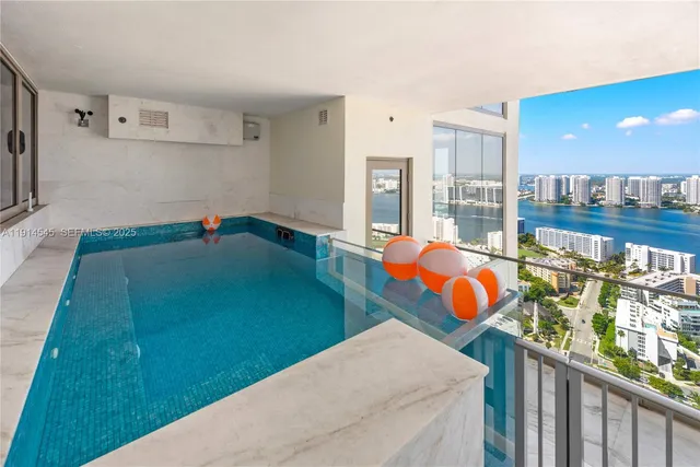 $6,150,000 | 17901 Collins Avenue, Unit 3406, Sunny Isles Beach, FL 33160