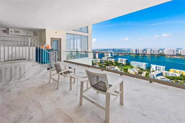 $6,150,000 | 17901 Collins Avenue, Unit 3406, Sunny Isles Beach, FL 33160