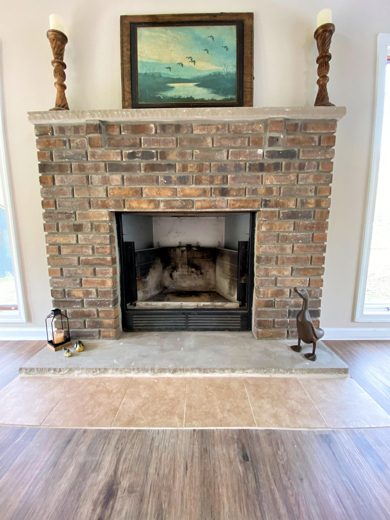 154 Heather Hill Road Dingmans Ferry, PA 18328 - Photo 21 of 58 20 Lower Level Living Area 2 Fireplace
