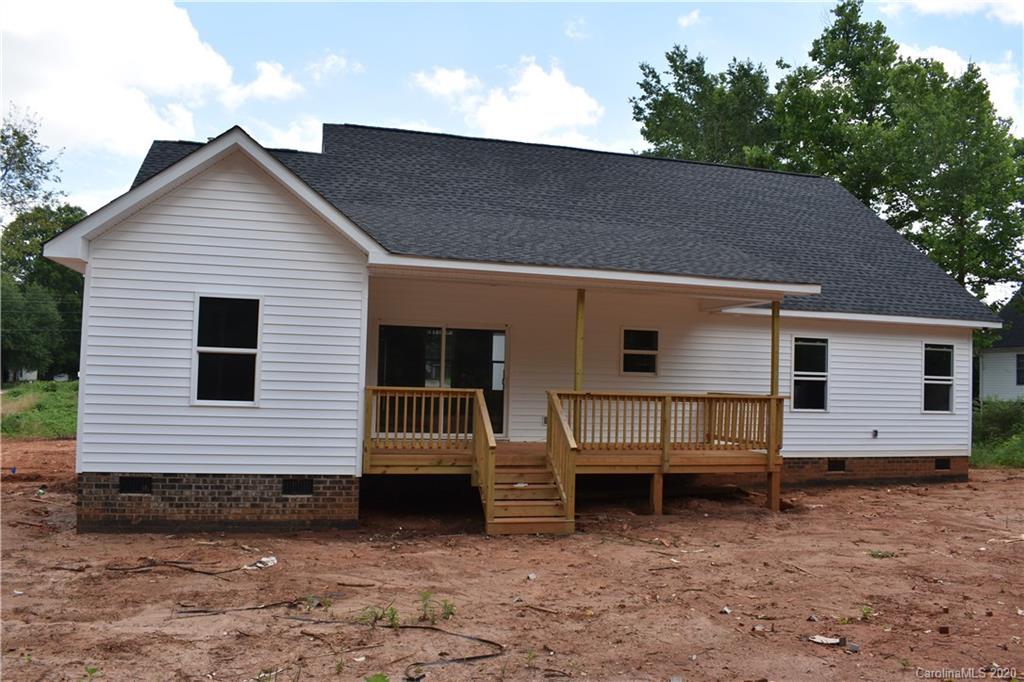 1843 Tom Joye Road Clover, SC 29710 - Photo 2 of 34 Gallery Image 2
