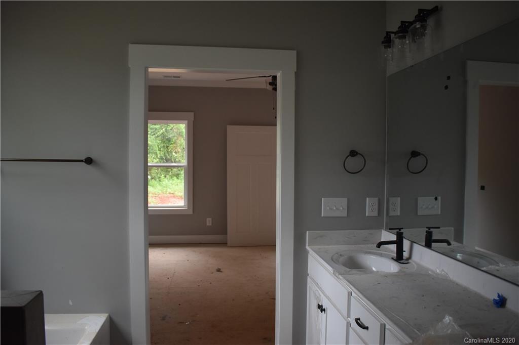 1843 Tom Joye Road Clover, SC 29710 - Photo 21 of 34 Gallery Image 21