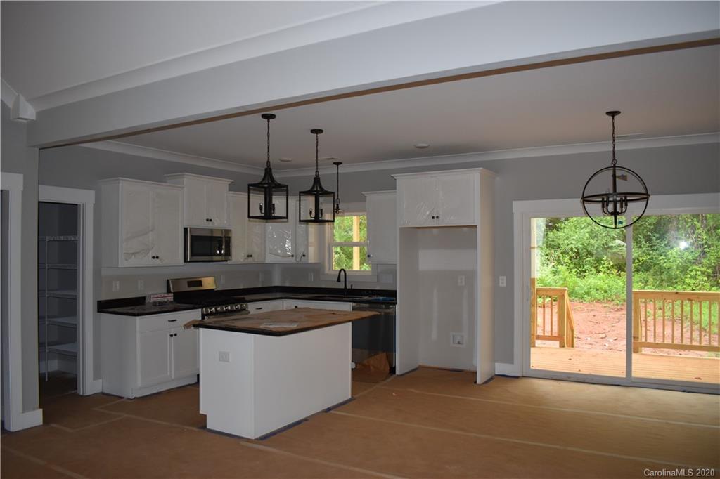 1843 Tom Joye Road Clover, SC 29710 - Photo 6 of 34 Gallery Image 6