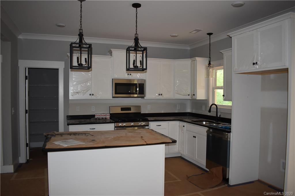 1843 Tom Joye Road Clover, SC 29710 - Photo 10 of 34 Gallery Image 10