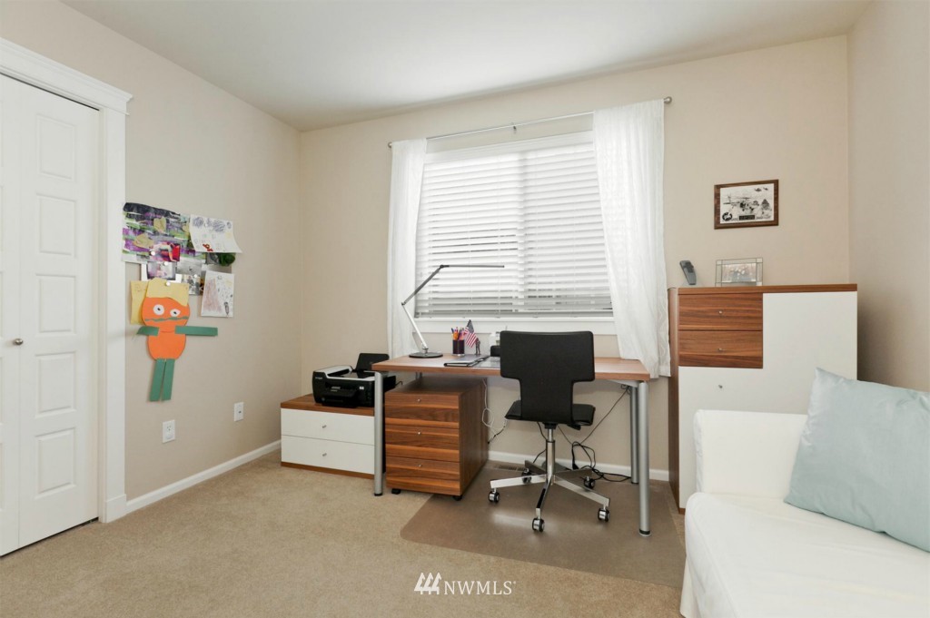 17017 16th Drive Southeast Bothell, WA 98012 - Photo 16 of 19 Gallery Image 16