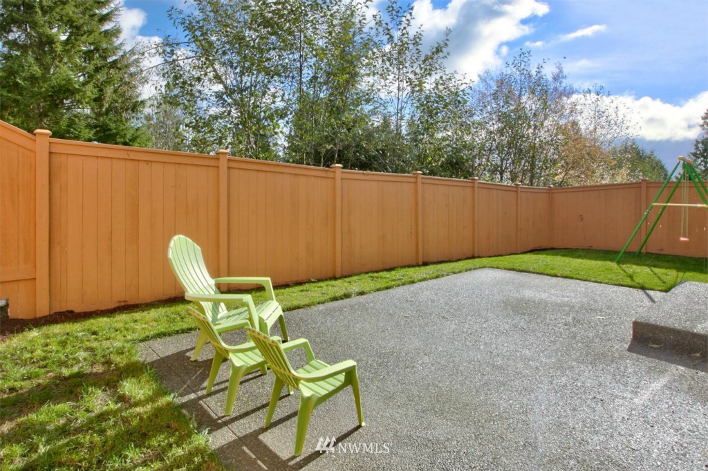 17017 16th Drive Southeast Bothell, WA 98012 - Photo 18 of 19 Gallery Image 18