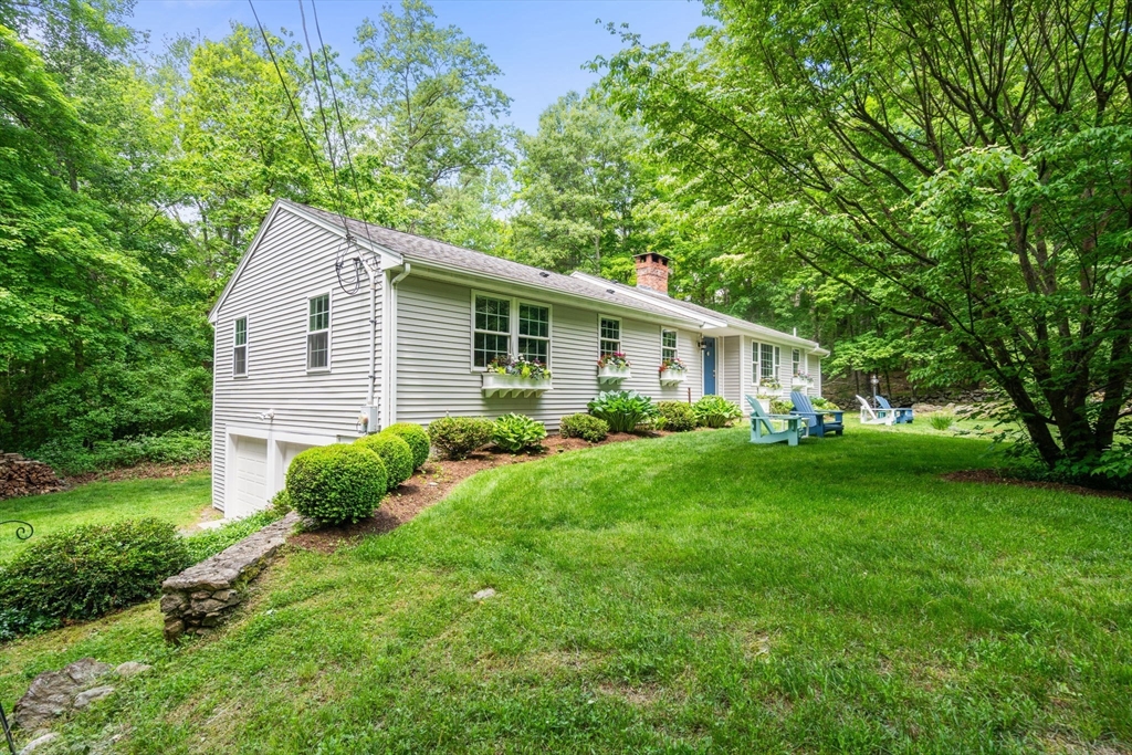 26 Peckham Hill Road Sherborn, MA 01770 - Photo 31 of 33