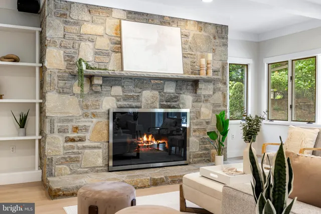 $1,495,000 | 5 Tall Tree Court, Baltimore, MD 21208