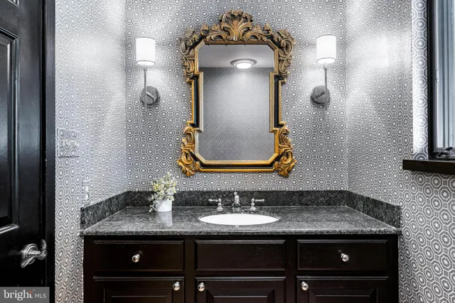 $1,495,000 | 5 Tall Tree Court, Baltimore, MD 21208