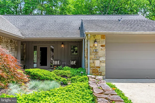 $1,495,000 | 5 Tall Tree Court, Baltimore, MD 21208