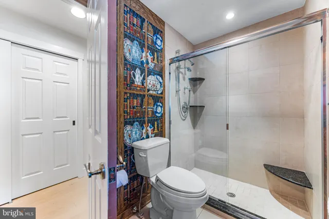 $1,495,000 | 5 Tall Tree Court, Baltimore, MD 21208