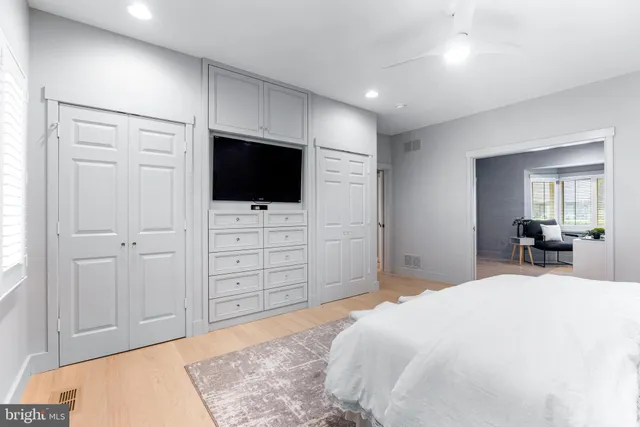 $1,495,000 | 5 Tall Tree Court, Baltimore, MD 21208