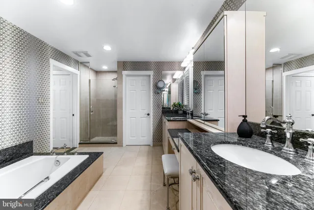 $1,495,000 | 5 Tall Tree Court, Baltimore, MD 21208