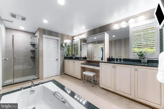 $1,495,000 | 5 Tall Tree Court, Baltimore, MD 21208