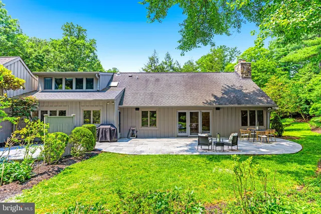 $1,495,000 | 5 Tall Tree Court, Baltimore, MD 21208