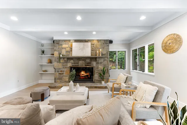 $1,495,000 | 5 Tall Tree Court, Baltimore, MD 21208