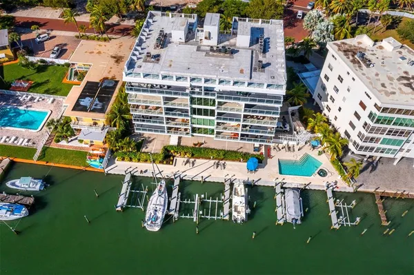 $1,799,000 | 650 Golden Gate Point, Unit 401, Sarasota, FL 34236