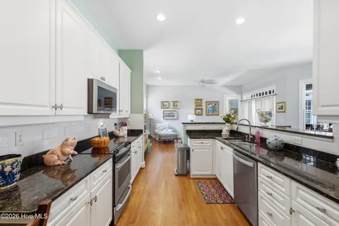 $815,000 | 1109 Congressional Lane, Wilmington, NC 28411