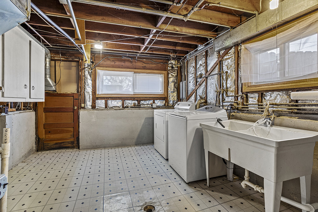 5001 Harnew Road South Oak Lawn, IL 60453 - Photo 29 of 37