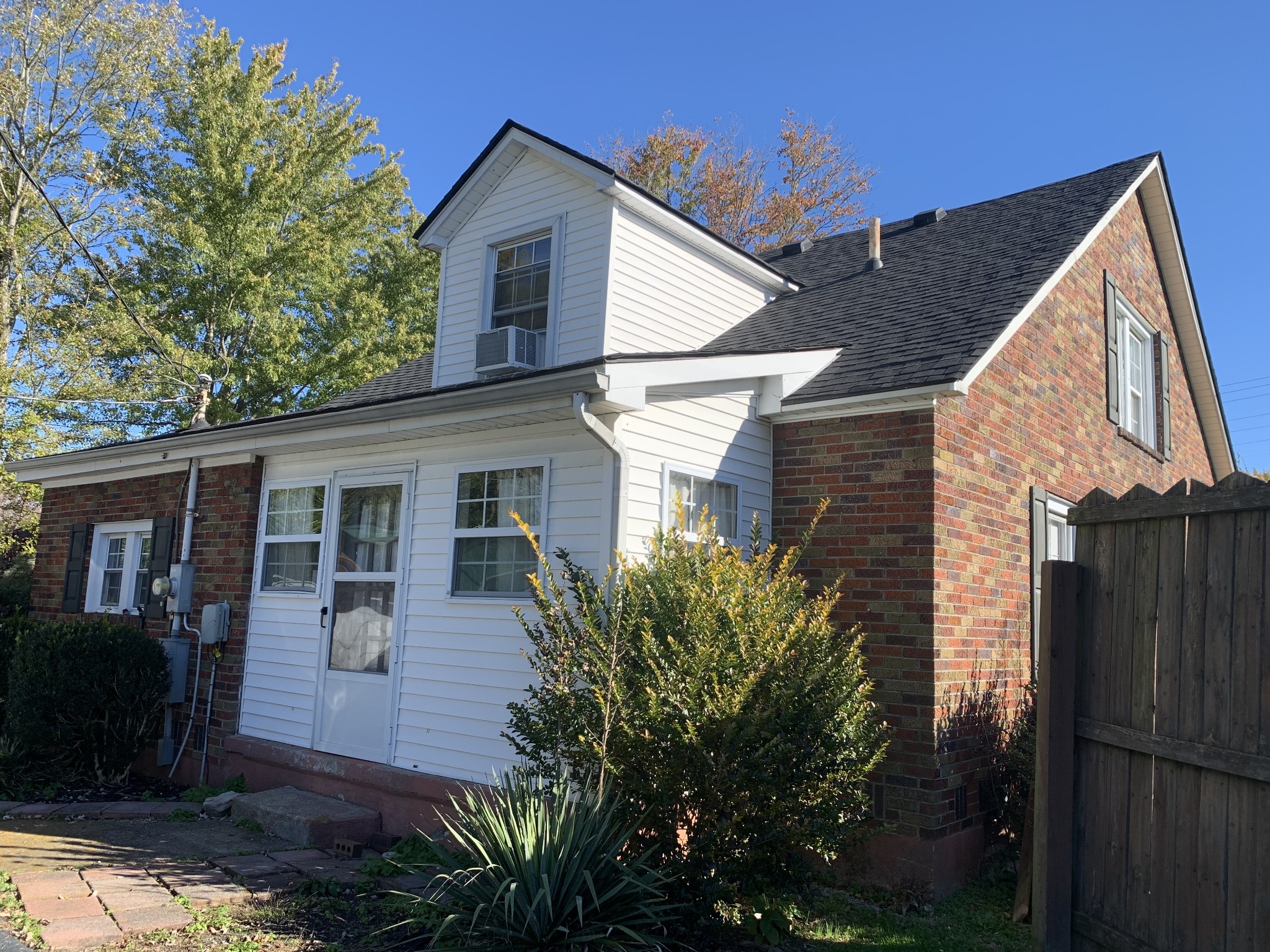 702 Red Boiling Springs Road Lafayette, TN 37083 - Photo 3 of 25 Gallery Image 3