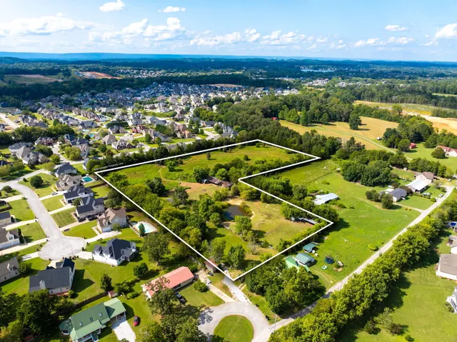 $399,900 | 8502 Blanche Road, Ooltewah, TN 37363