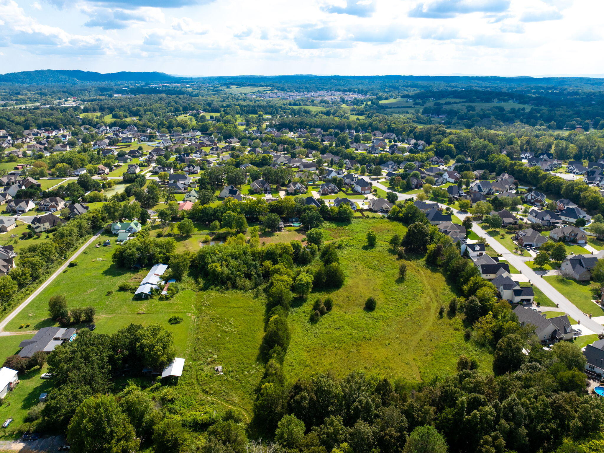 8502 Blanche Road Ooltewah, TN 37363 - Photo 11 of 16 5-web-or-mls-DJI_20250907145446_0229_D-1