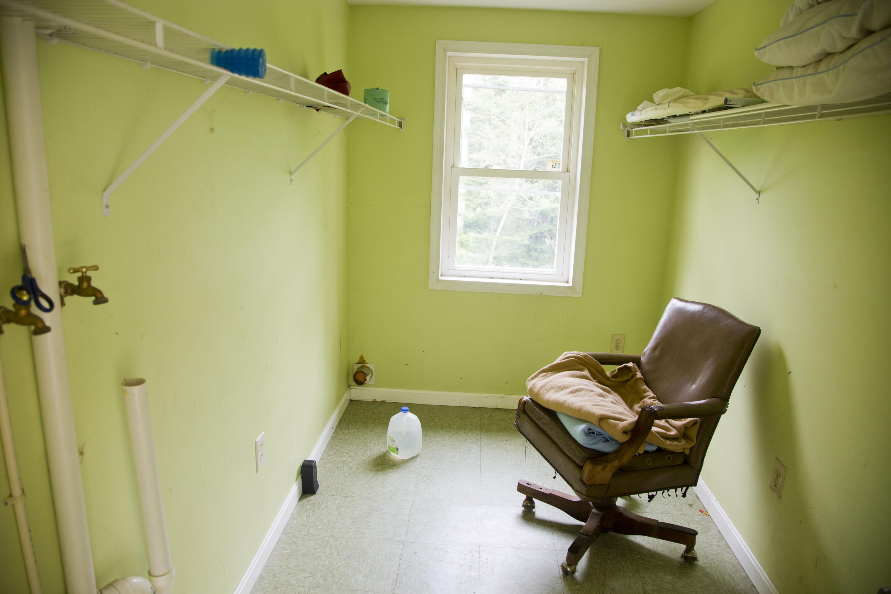 351 Etna Road Plymouth, ME 04969 - Photo 28 of 44 2nd floor laundry room