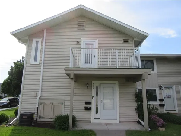$1,950 | 524 Eastbrooke Lane, Brighton, NY 14618
