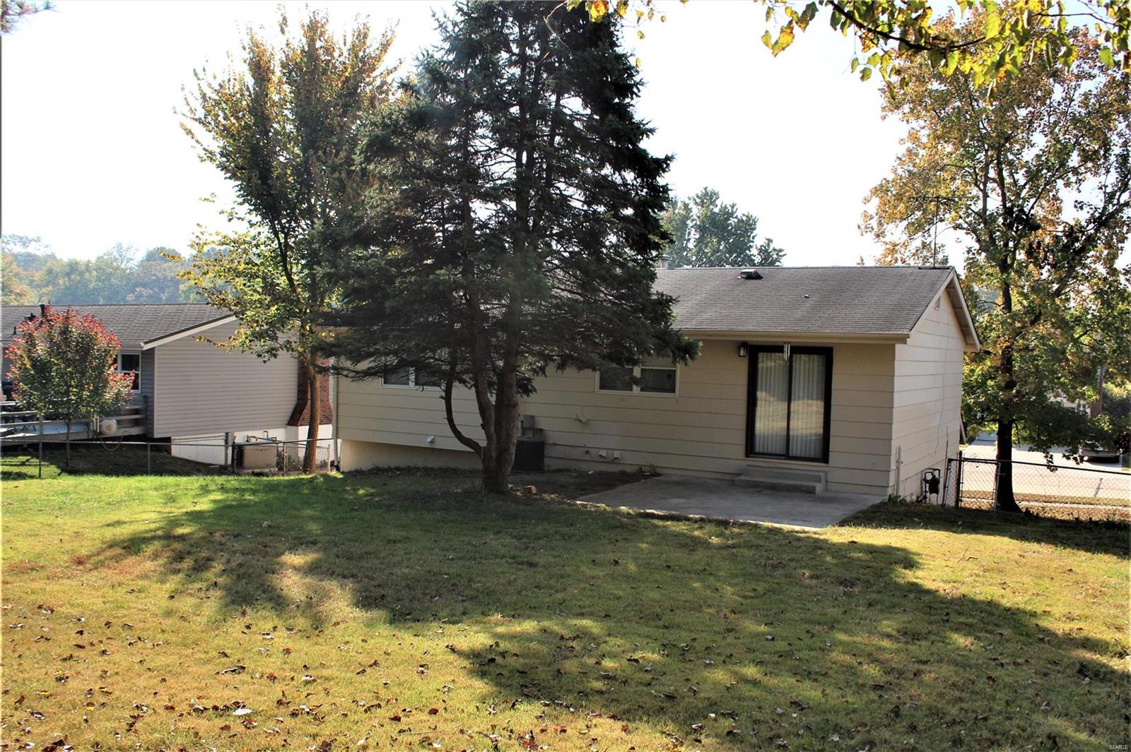 913 Queensbridge Road Manchester, MO 63021 - Photo 4 of 27
