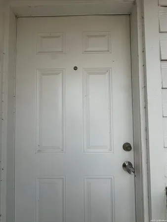 $800 | 417 Eleanor Avenue, Unit 4, San Antonio, TX 78209