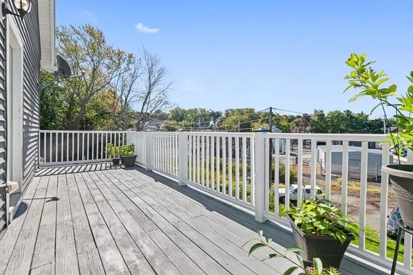 $559,900 | 286 Revere Street, Unit 286, Winthrop, MA 02152