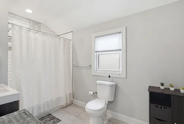 $559,900 | 286 Revere Street, Unit 286, Winthrop, MA 02152