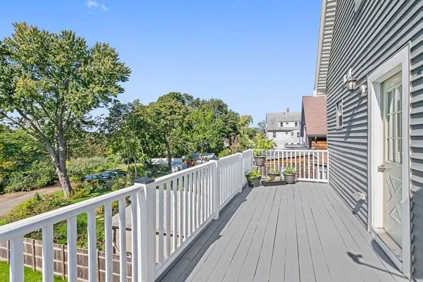 $559,900 | 286 Revere Street, Unit 286, Winthrop, MA 02152